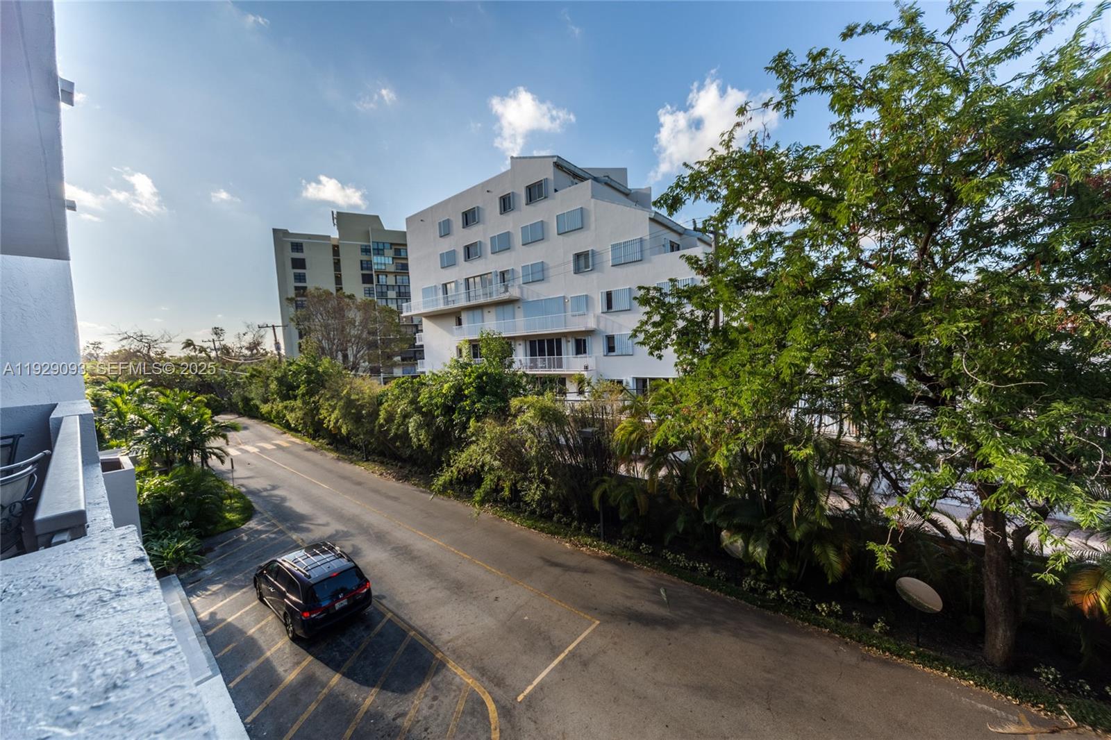 121 CRANDON BL # 248