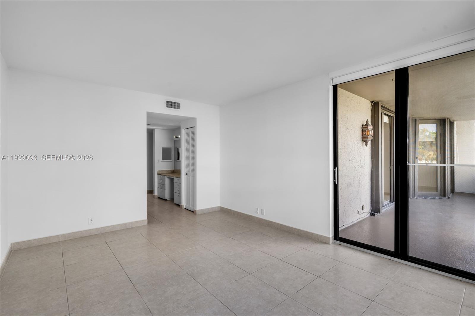 121 CRANDON BL # 248