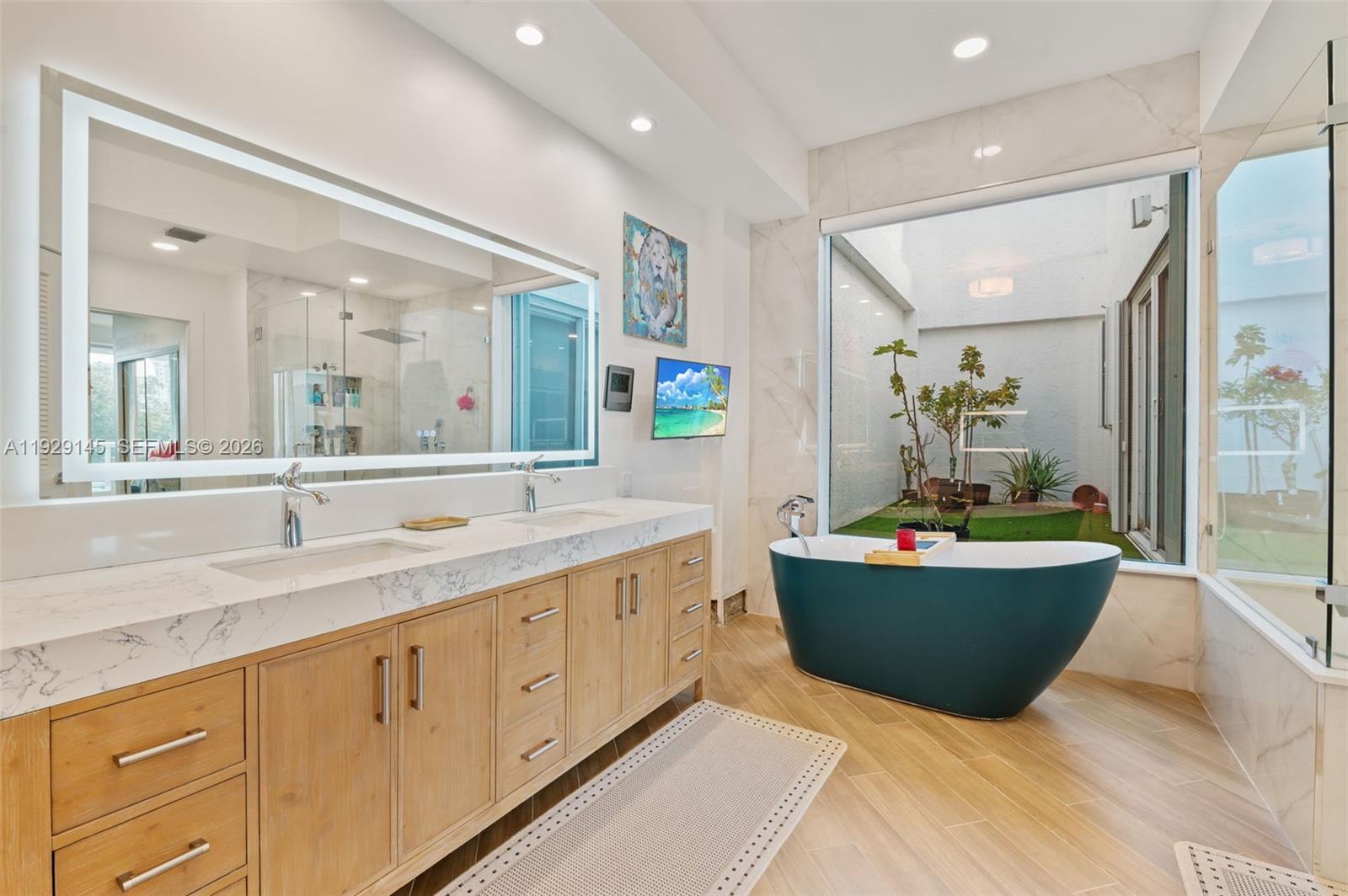 16400 Collins Ave # 4 Unit: TH-4