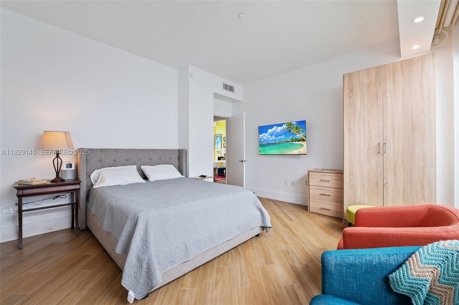 16400 Collins Ave # 4 Unit: TH-4