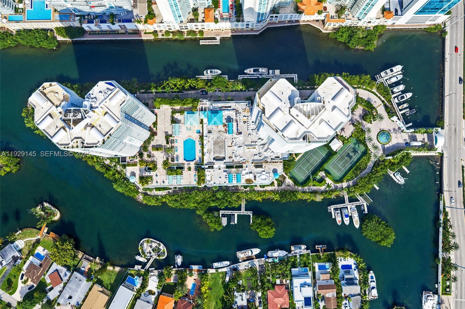 16400 Collins Ave # 4 Unit: TH-4