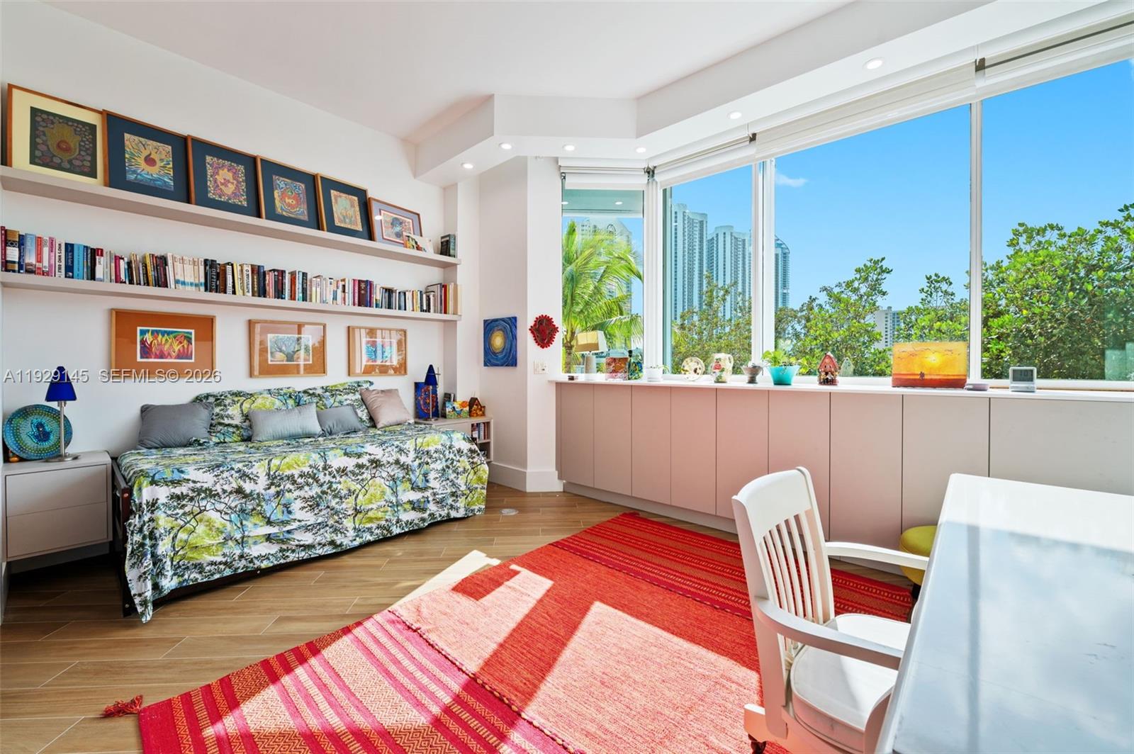 16400 Collins Ave # 4 Unit: TH-4