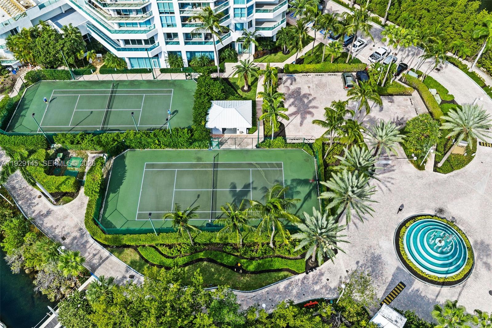 16400 Collins Ave # 4 Unit: TH-4