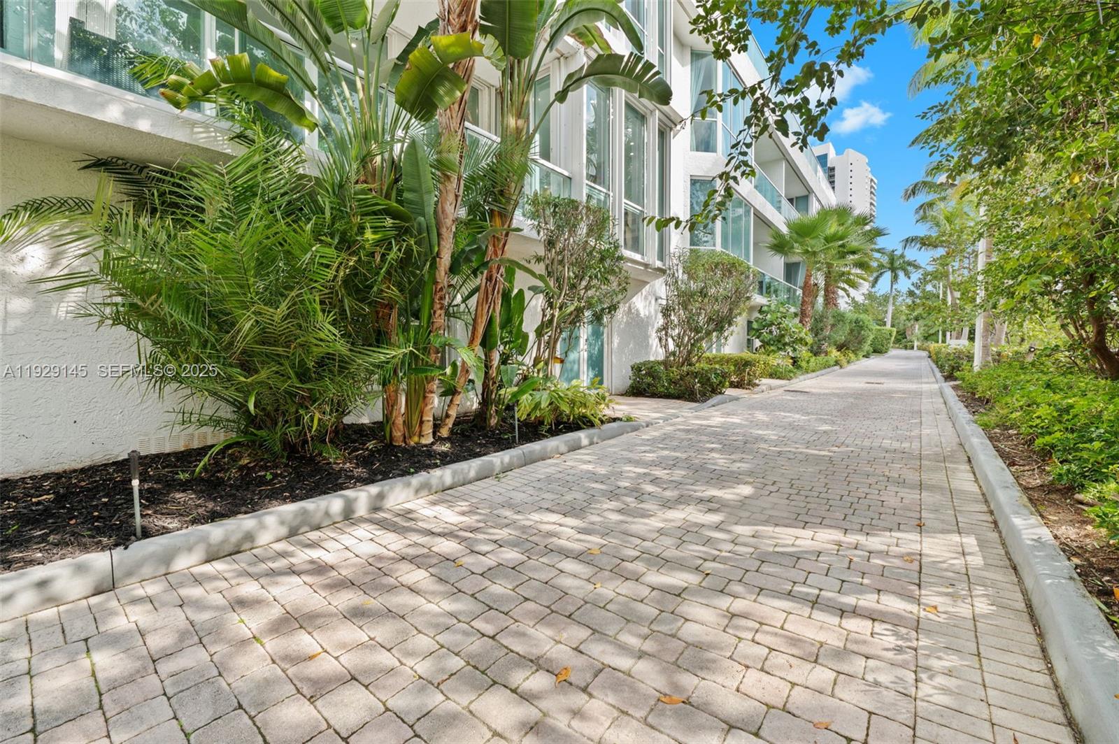 16400 Collins Ave # 4 Unit: TH-4