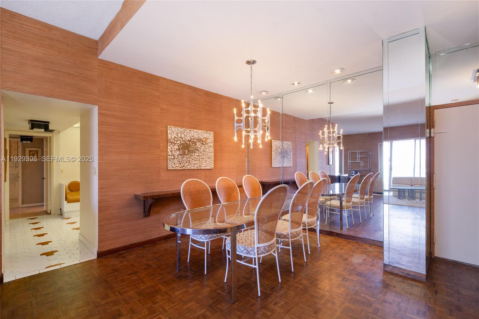 2851 NE 183rd St Unit: 2211 E