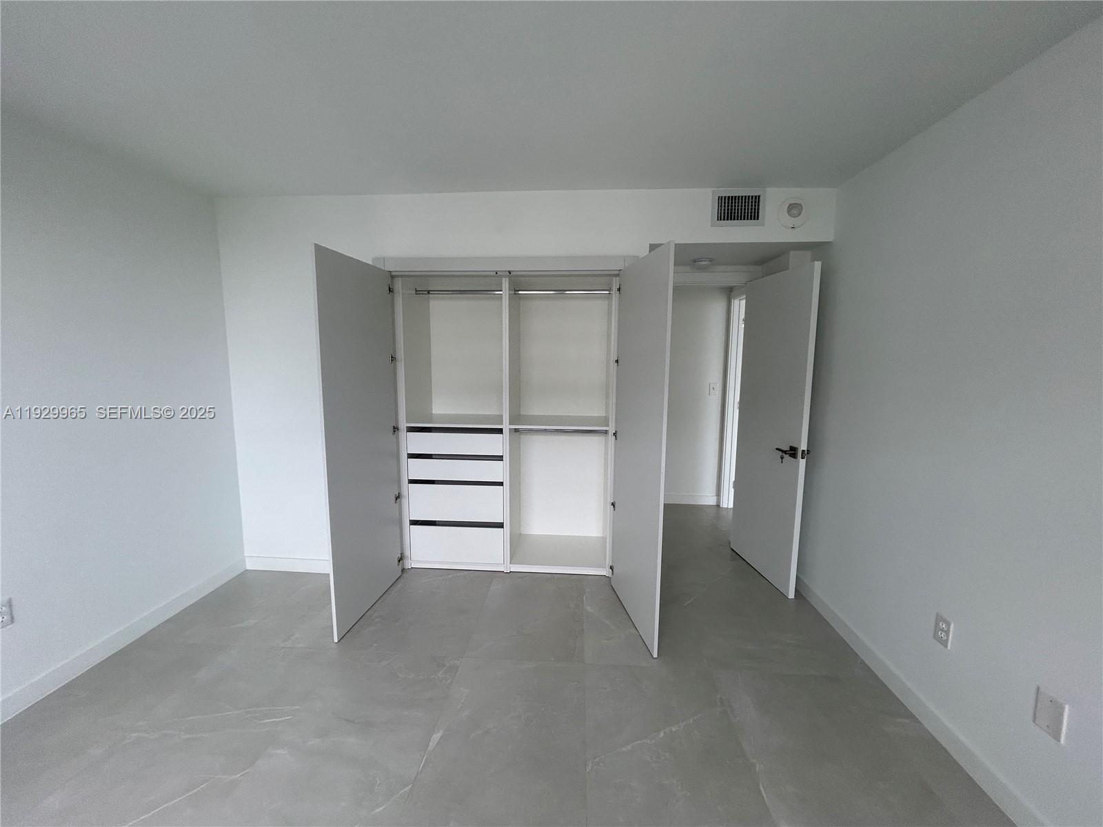 177 Ocean Lane Dr # 715