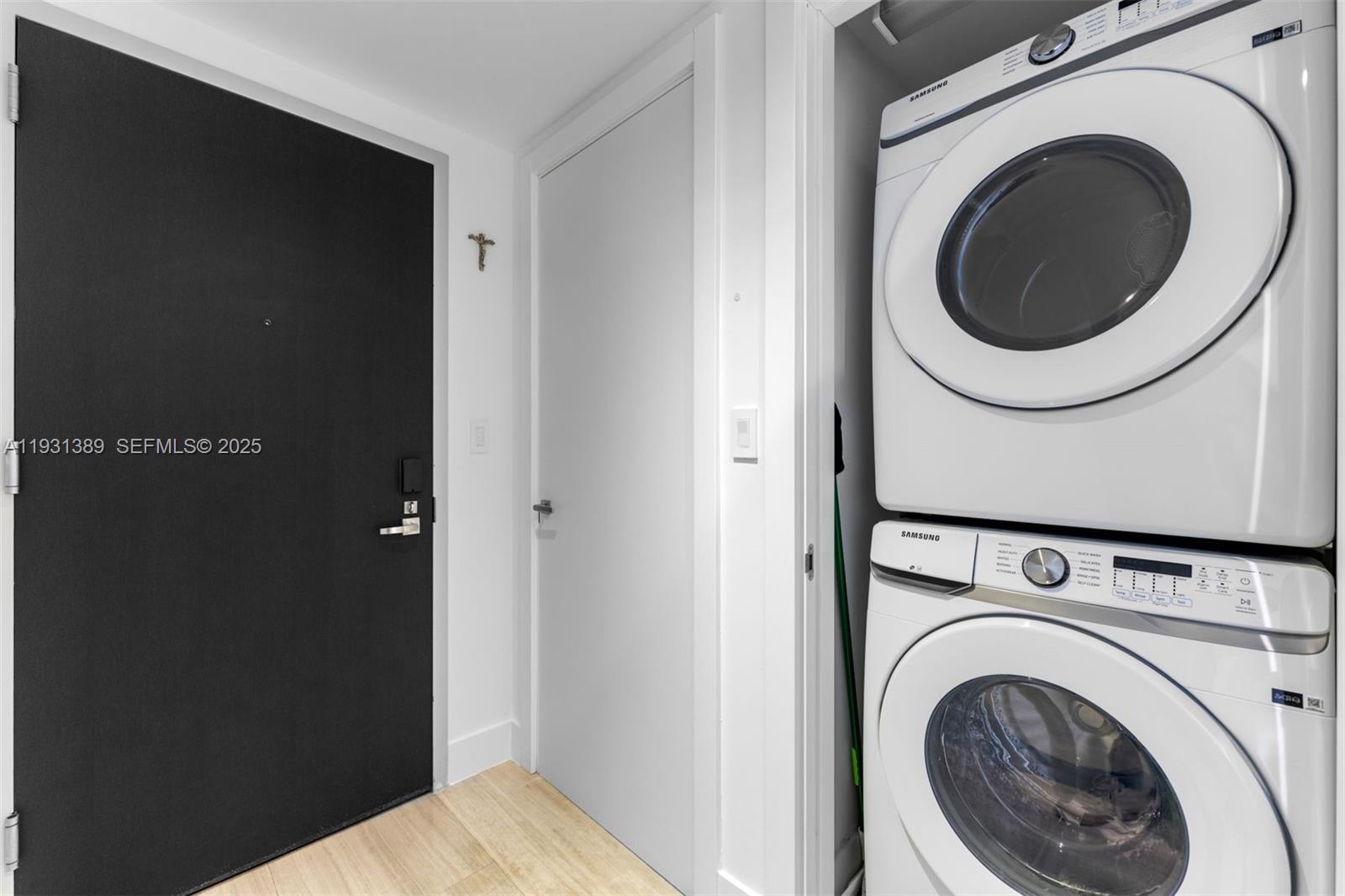 1451 Brickell Ave # 1803