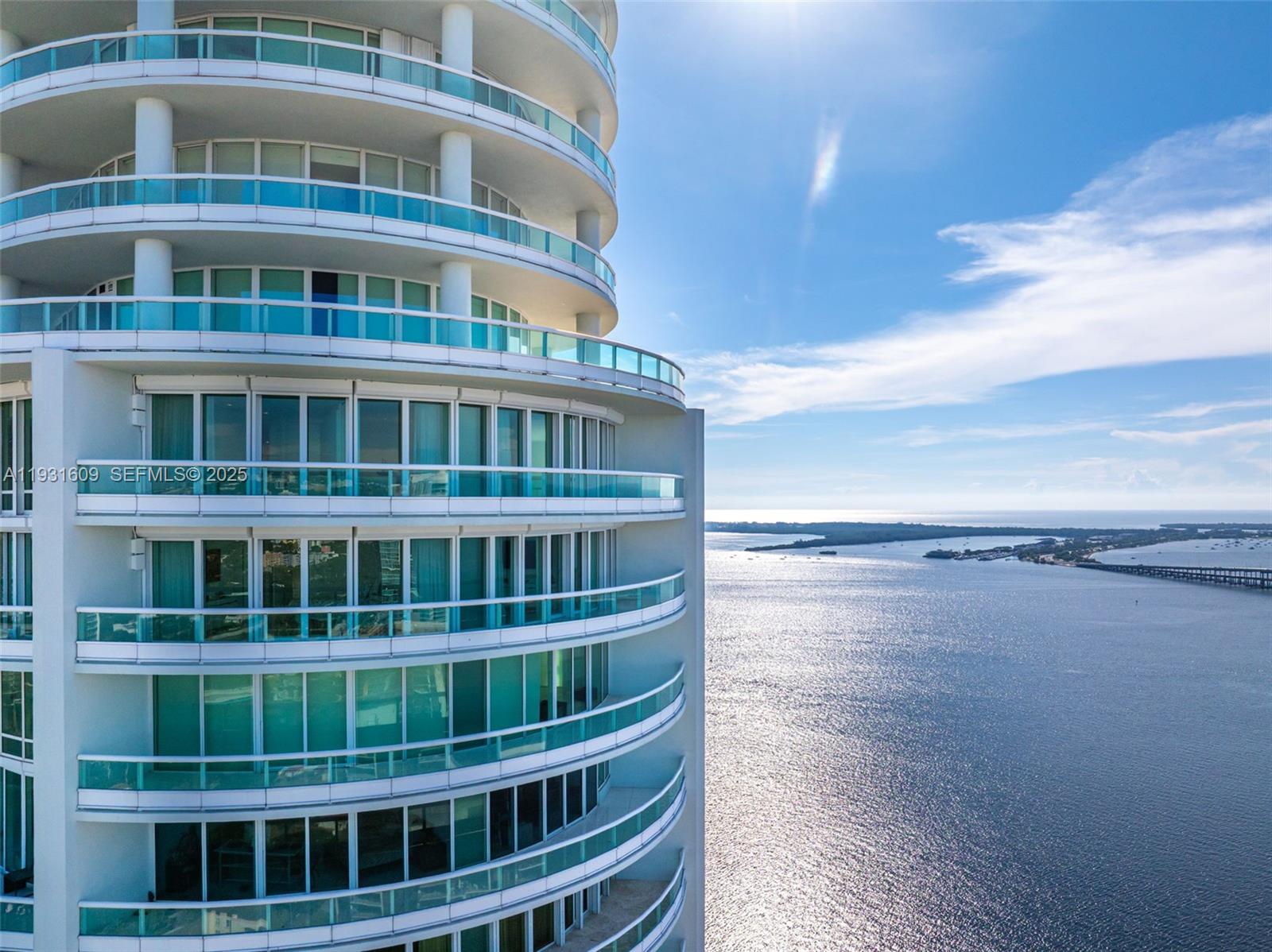 1643 Brickell Ave # 4102