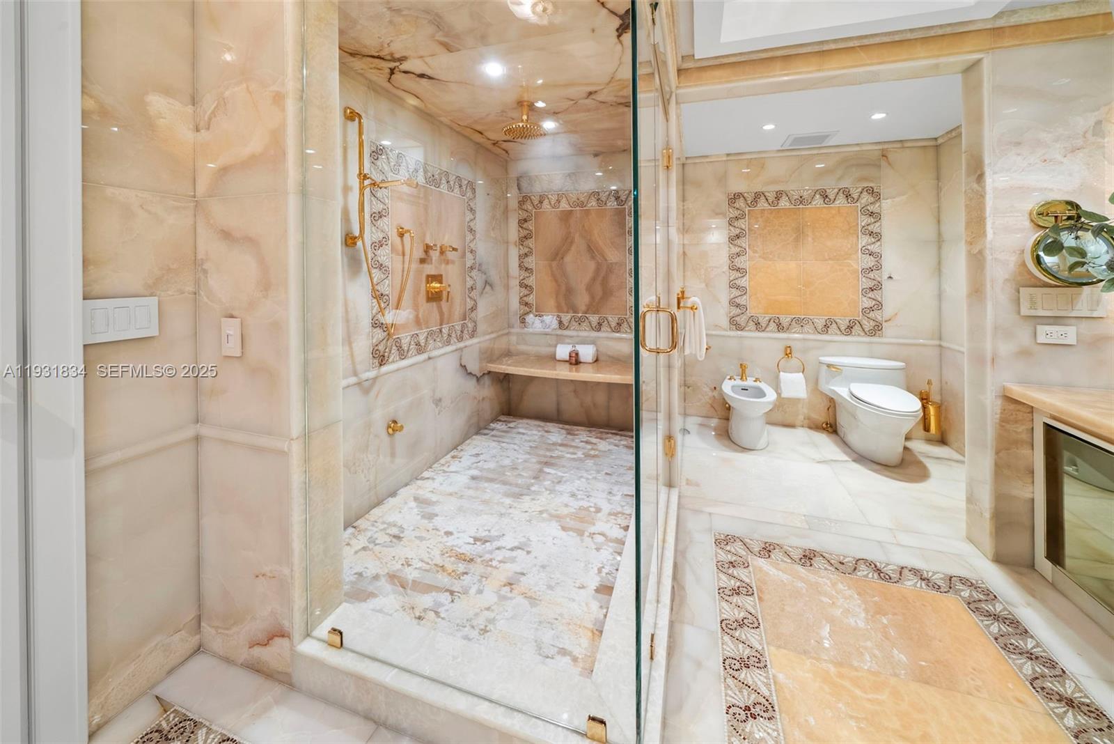 7471 Fisher Island Dr # 7471