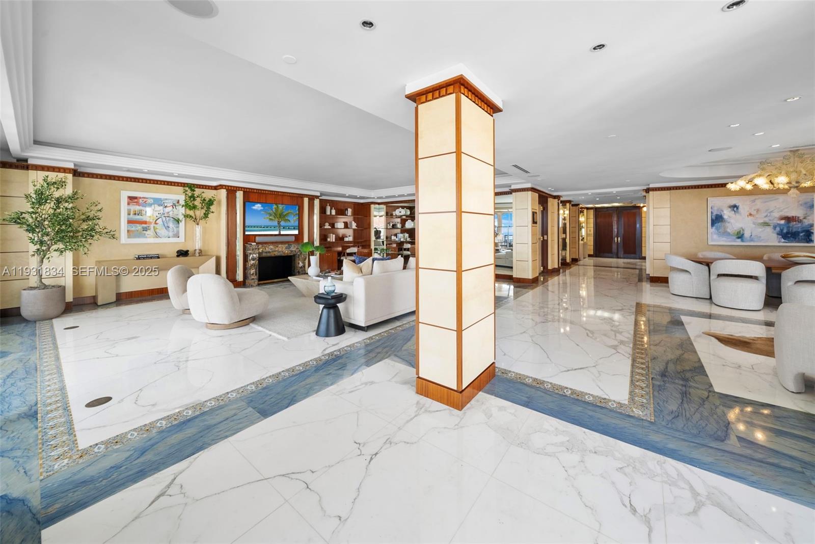 7471 Fisher Island Dr # 7471