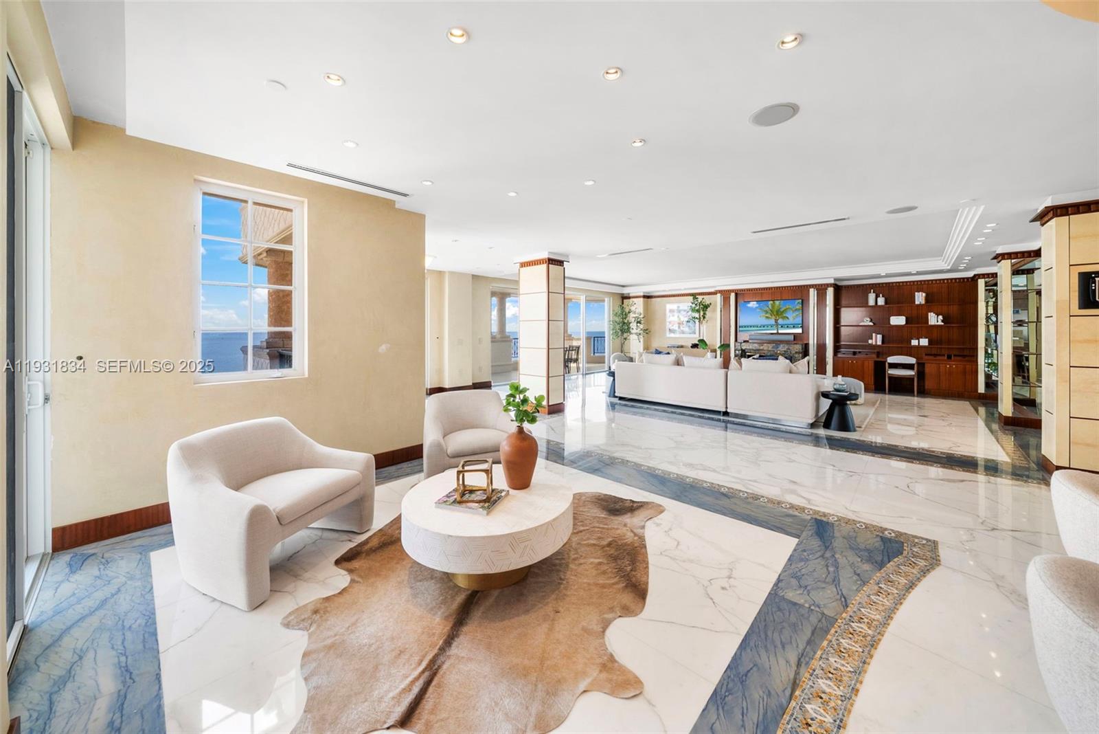 7471 Fisher Island Dr # 7471