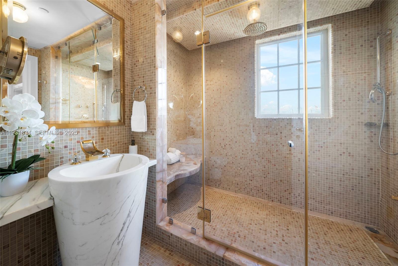 7471 Fisher Island Dr # 7471