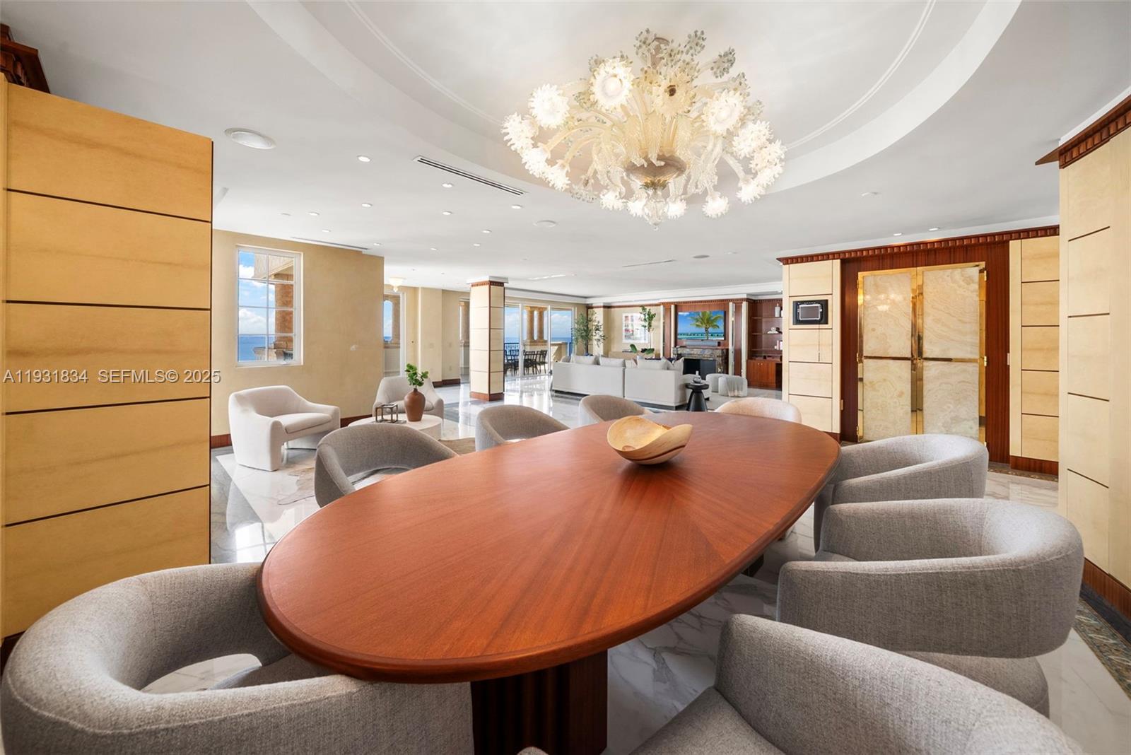 7471 Fisher Island Dr # 7471