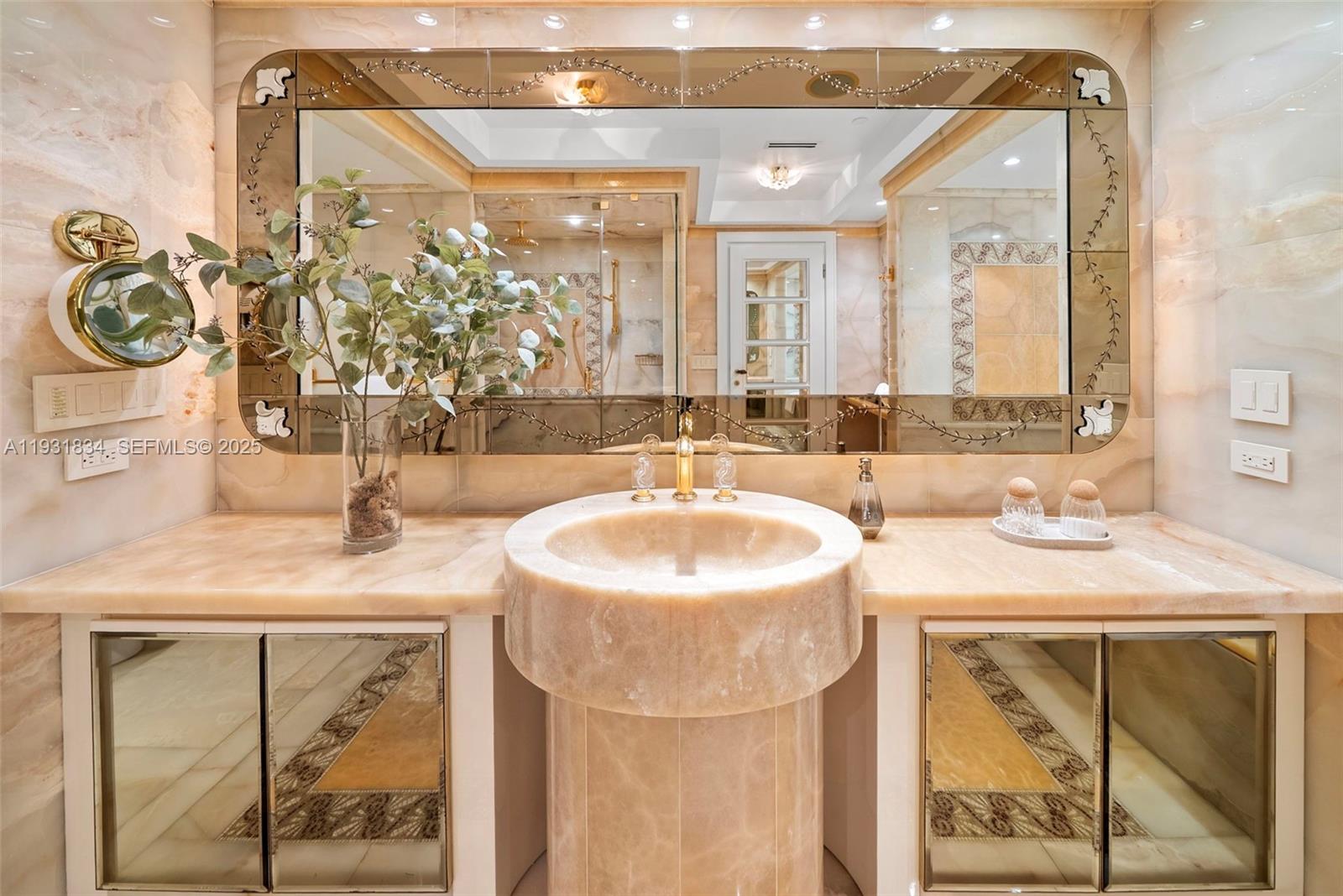 7471 Fisher Island Dr # 7471