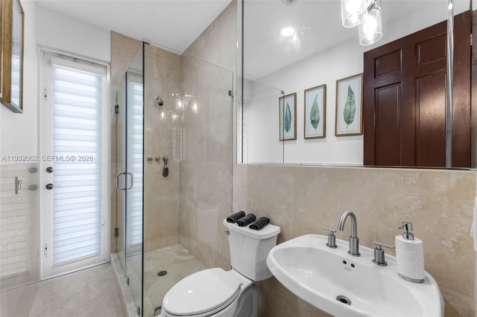 11825 S Mitchell Manor Cir