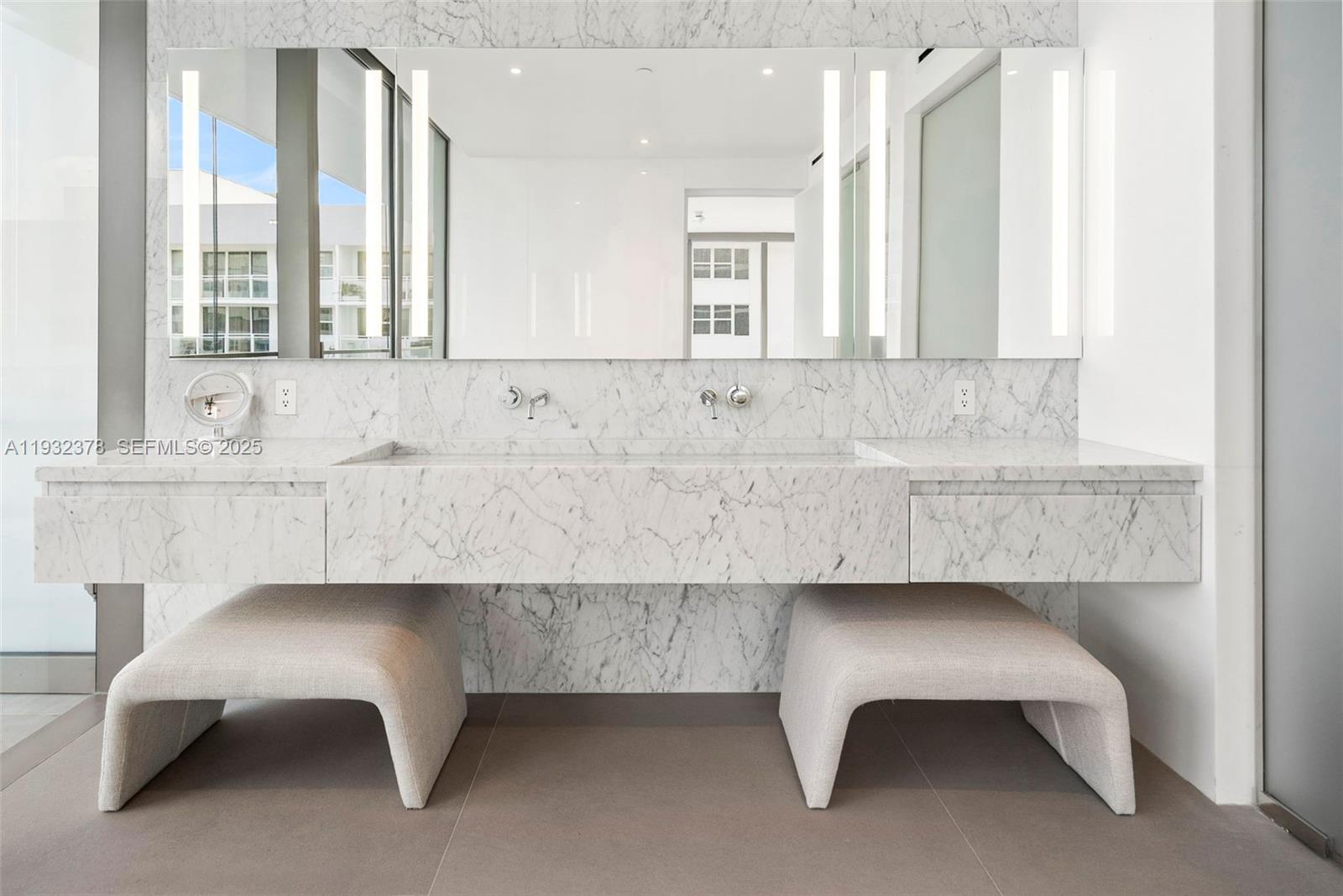 2000 S Ocean Dr # 18B