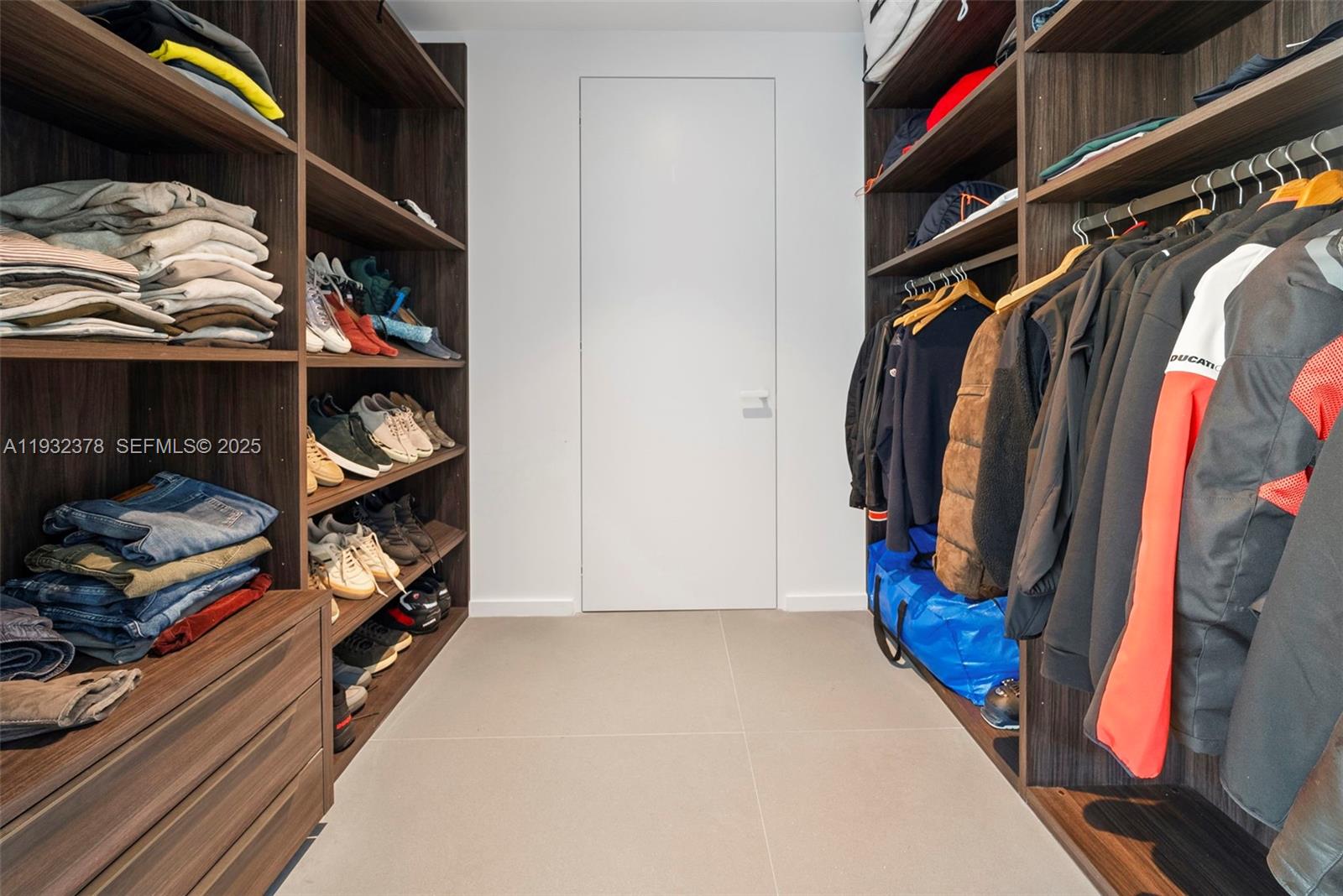 2000 S Ocean Dr # 18B