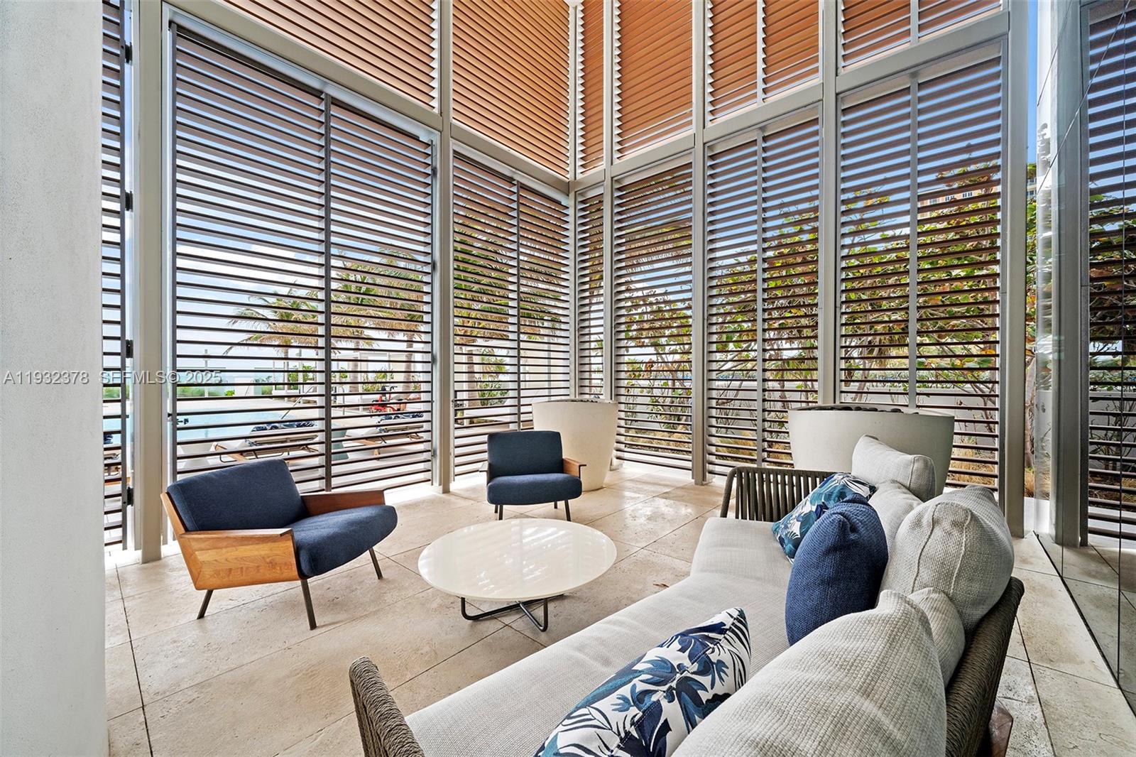 2000 S Ocean Dr # 18B