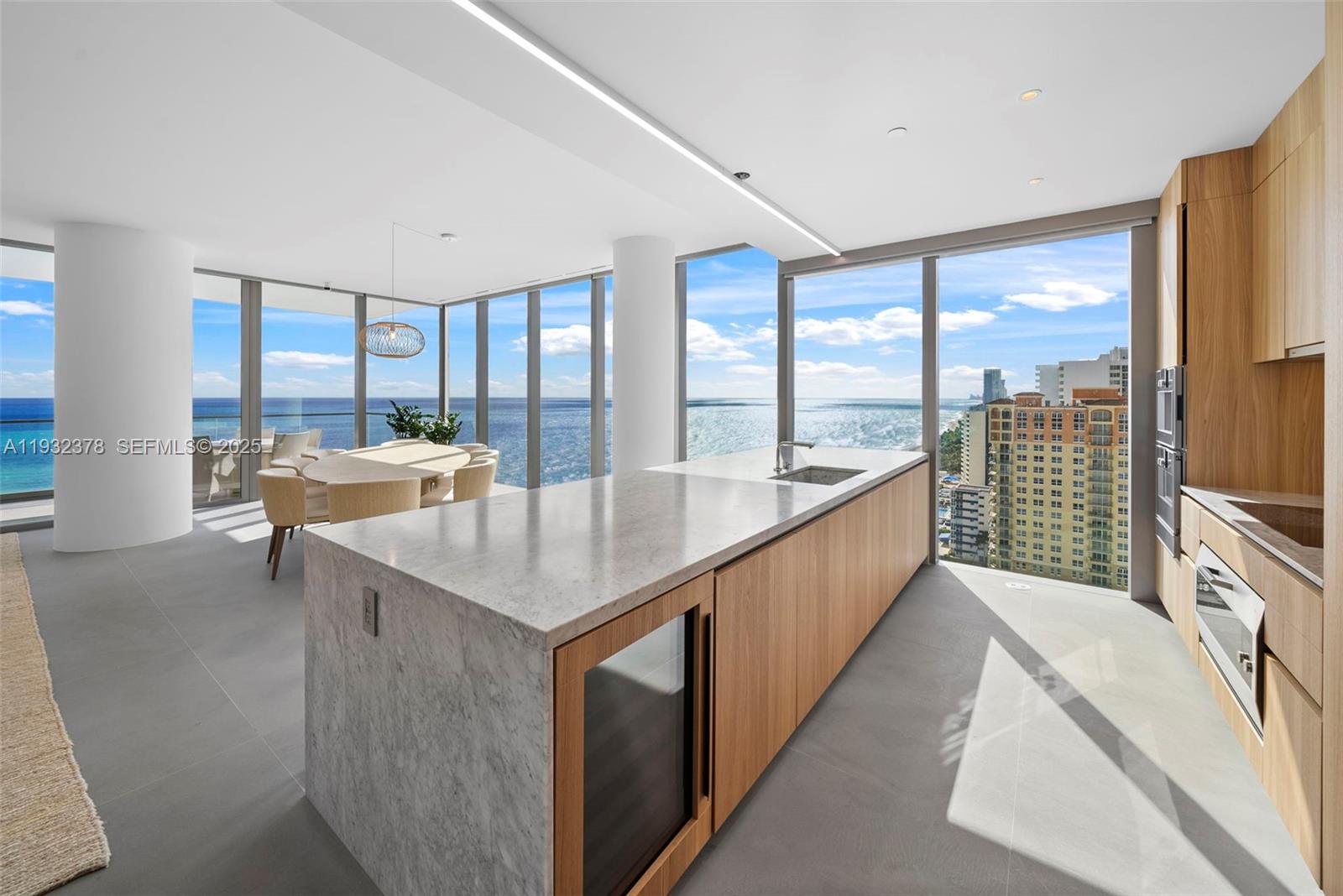 2000 S Ocean Dr # 18B