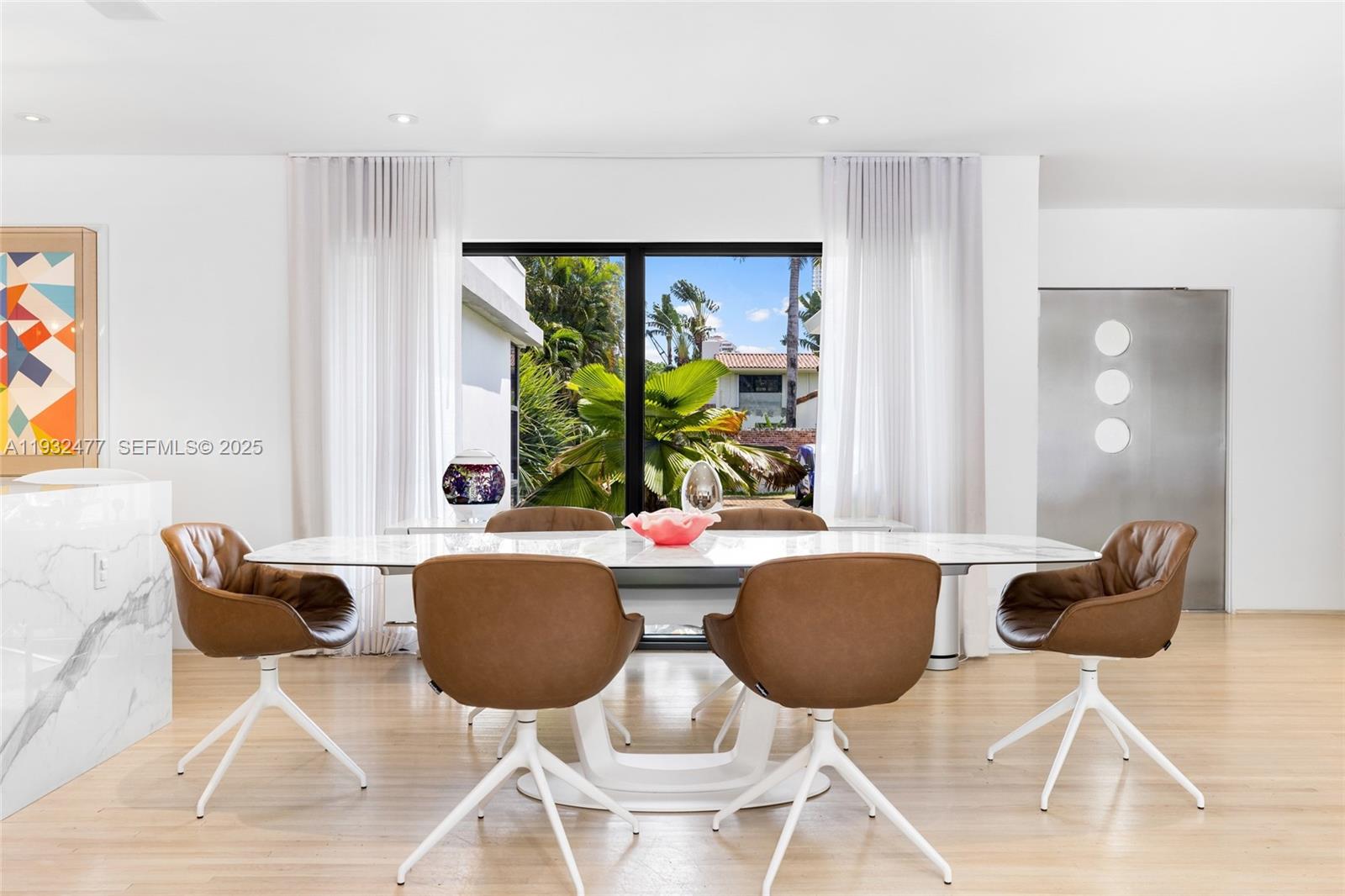 6420 Pinetree Drive Cir