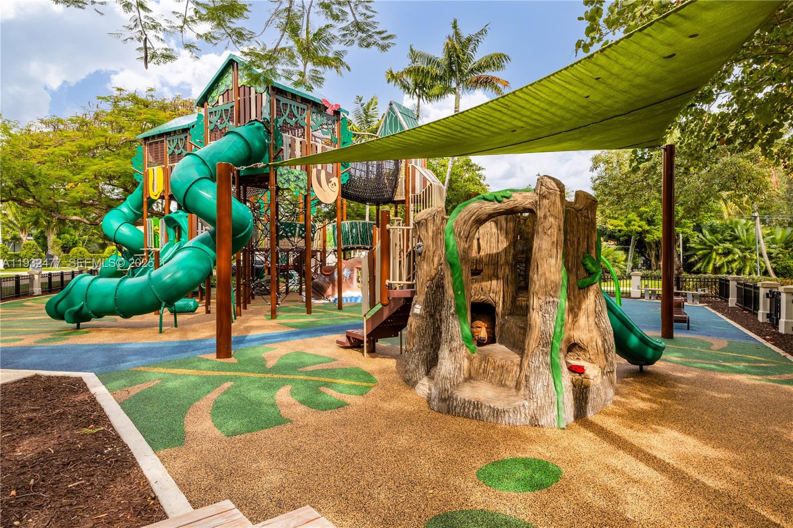 6420 Pinetree Drive Cir