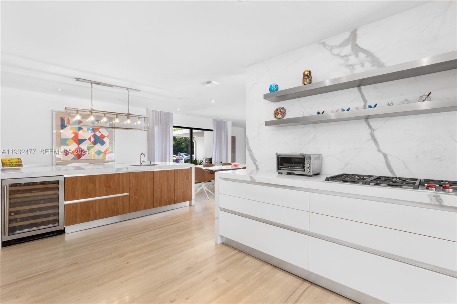 6420 Pinetree Drive Cir