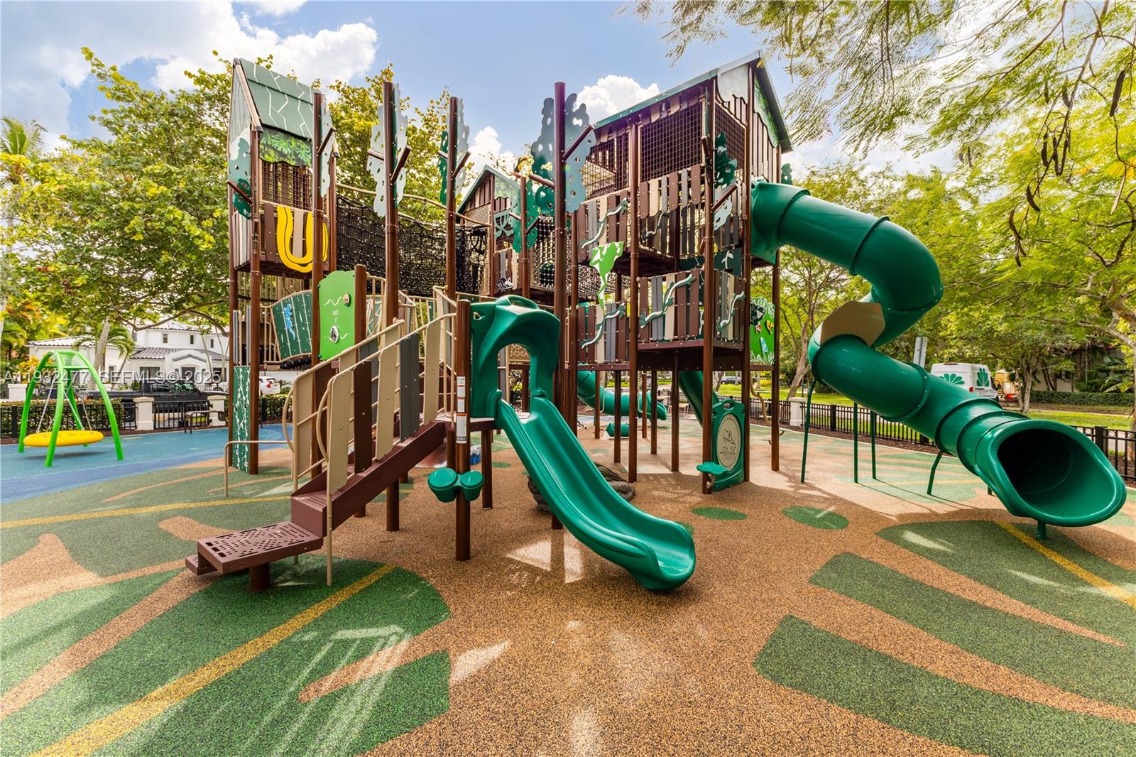 6420 Pinetree Drive Cir