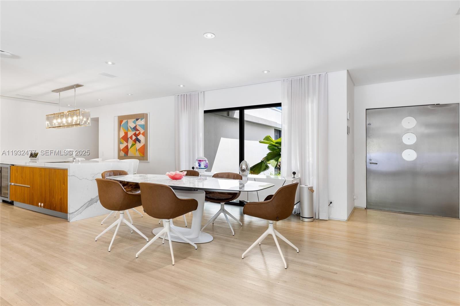 6420 Pinetree Drive Cir