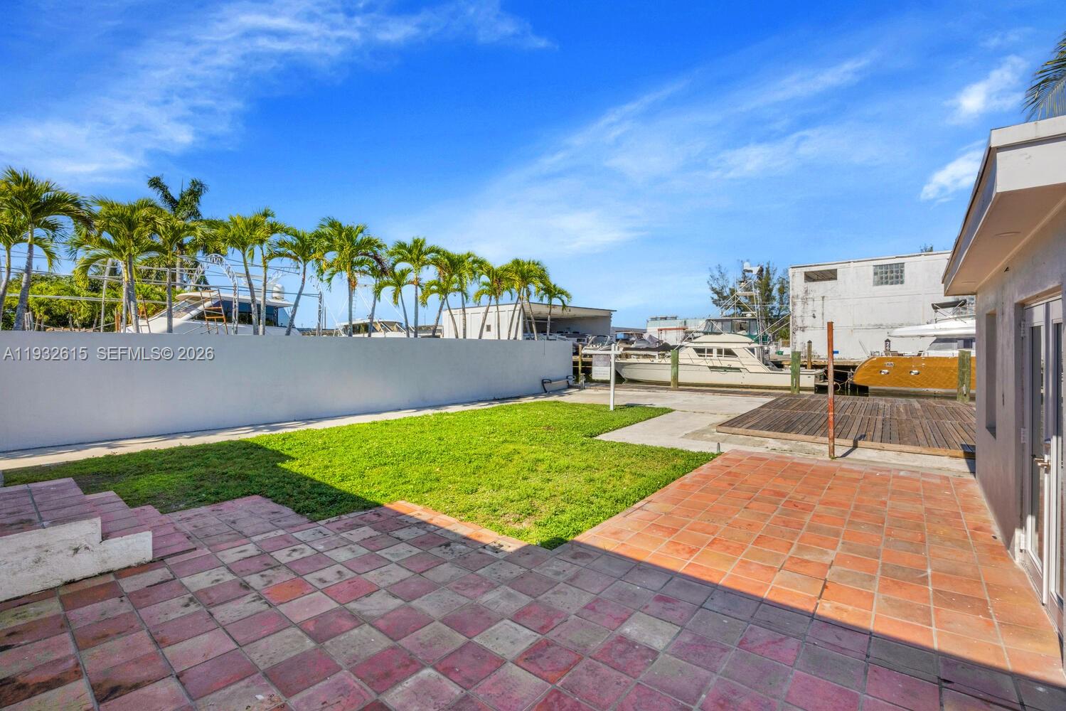 3551 NW 20th St
