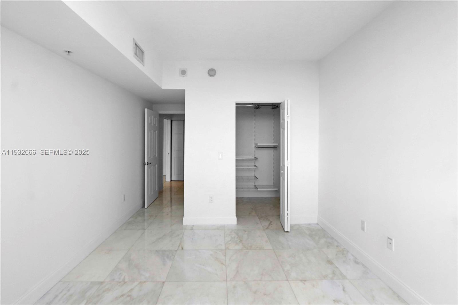 888 S Douglas Rd # 1203