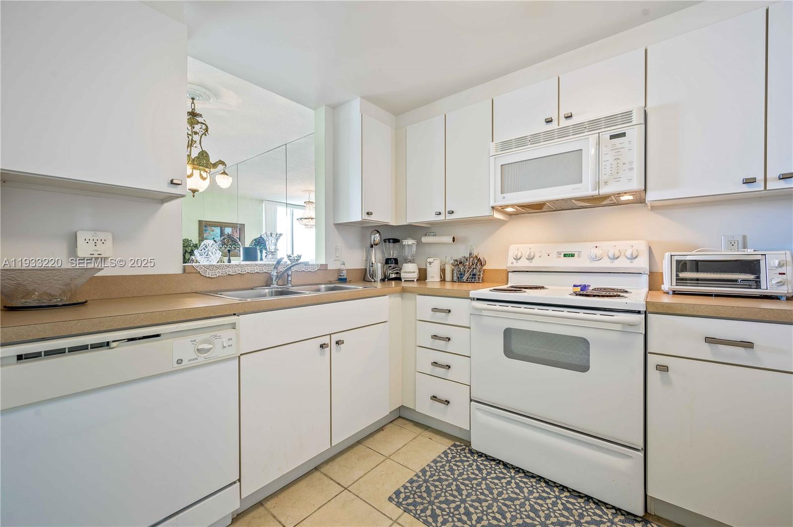 1250 S Miami Ave Unit: 1907