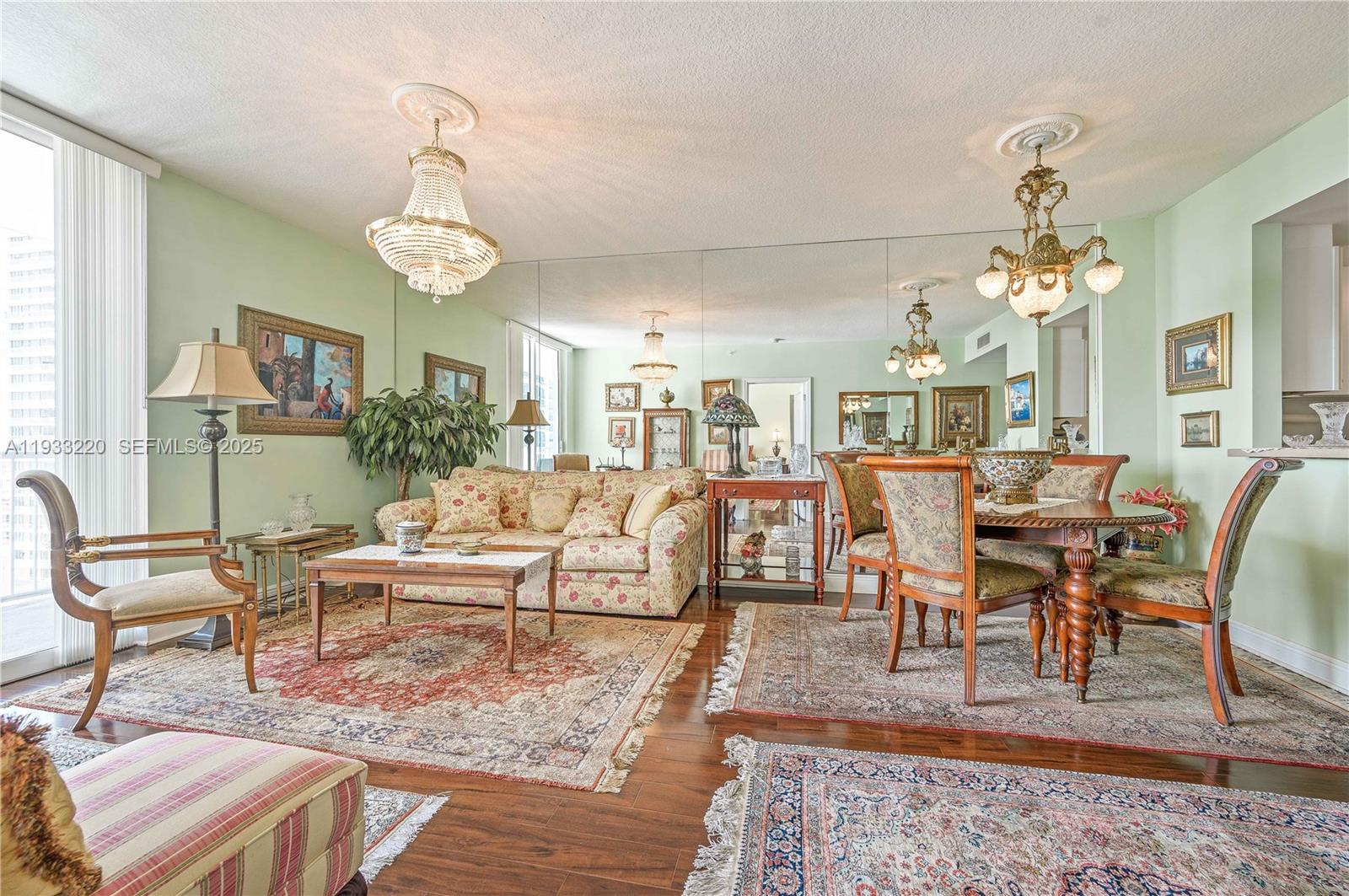 1250 S Miami Ave Unit: 1907