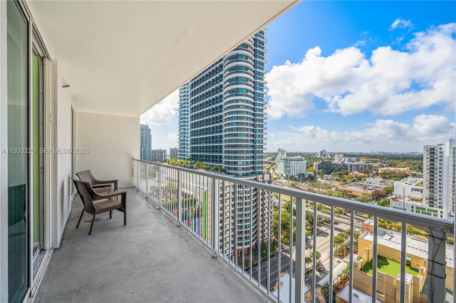 1250 S Miami Ave Unit: 1907
