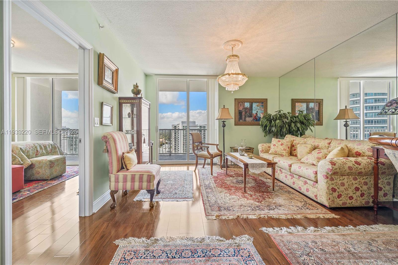 1250 S Miami Ave Unit: 1907