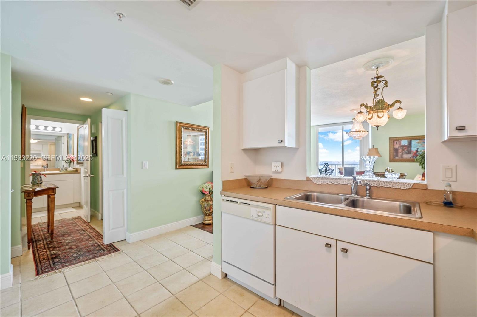 1250 S Miami Ave Unit: 1907