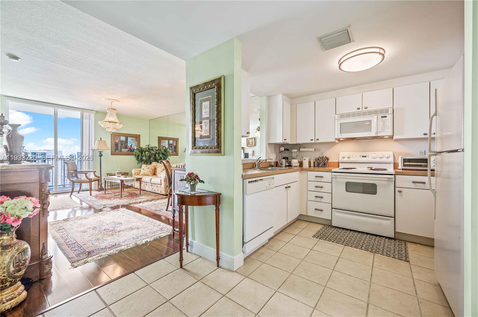 1250 S Miami Ave Unit: 1907