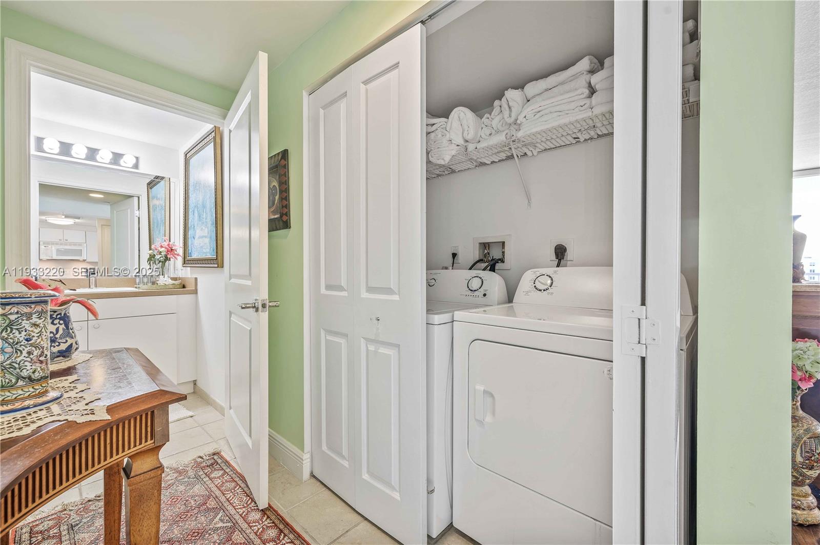 1250 S Miami Ave Unit: 1907