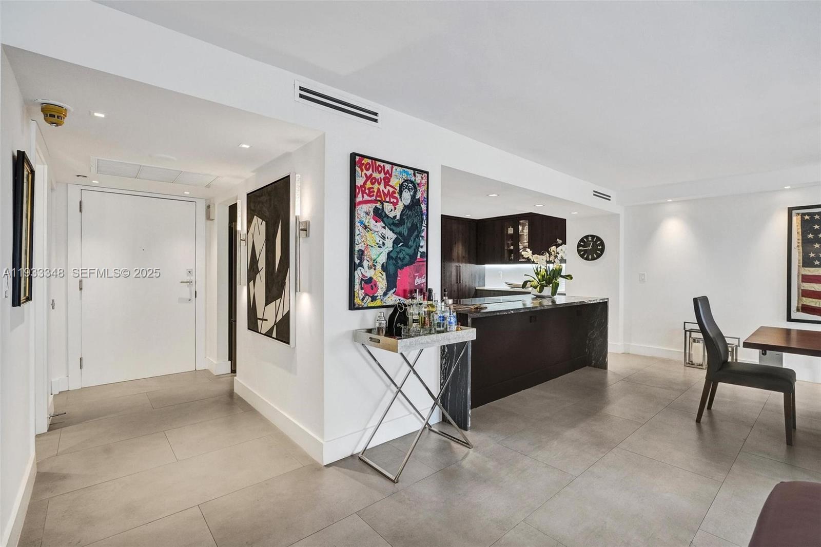 1800 NE 114th St # 1007