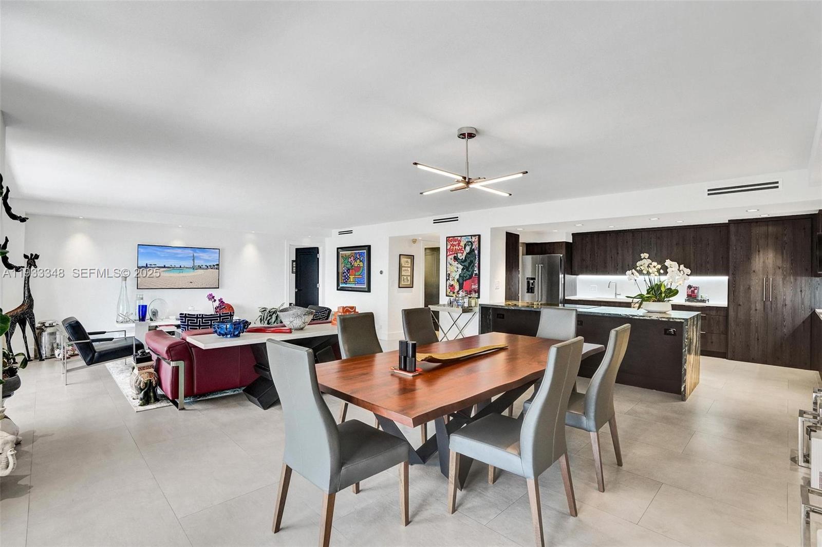 1800 NE 114th St # 1007