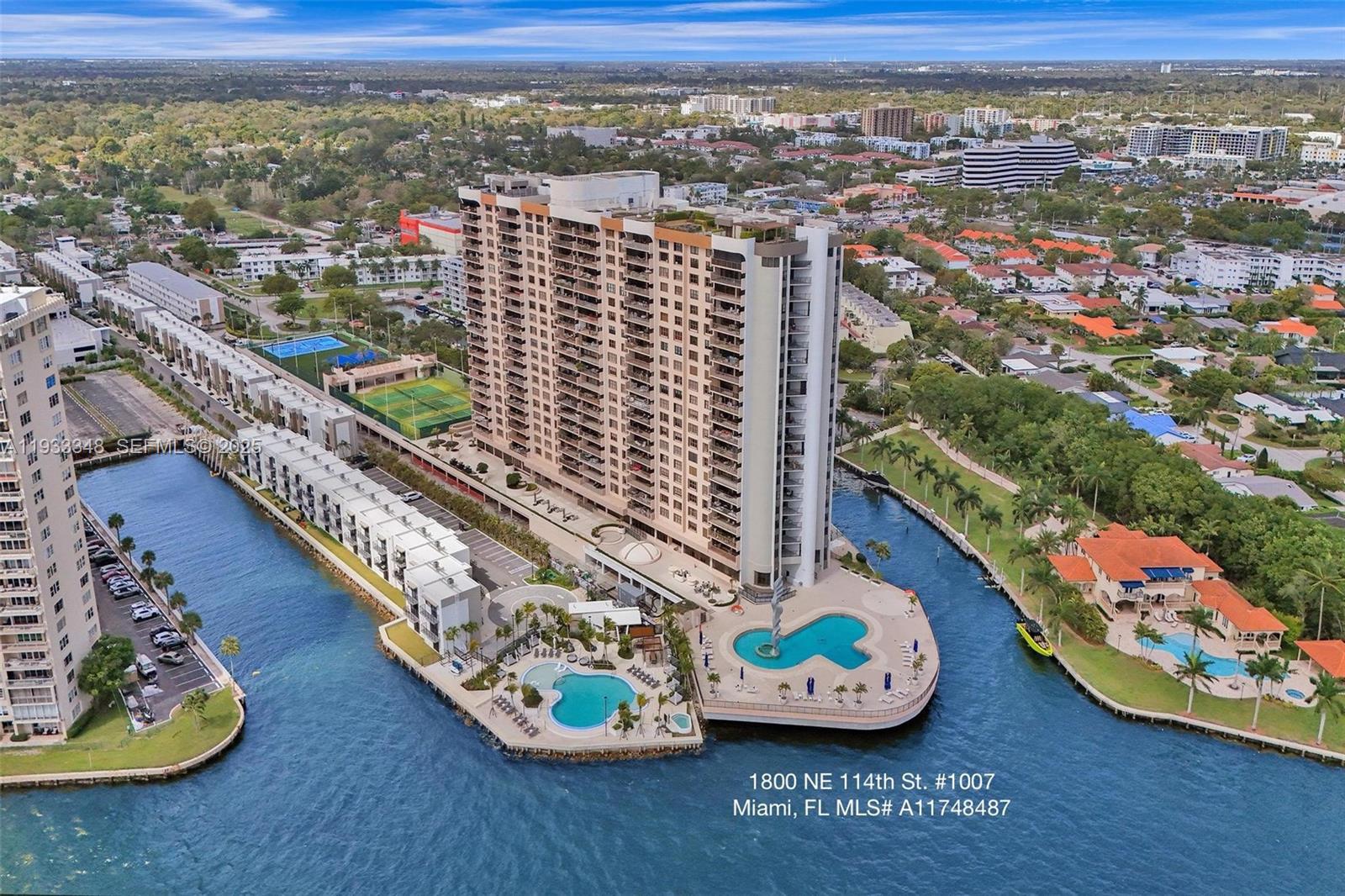 1800 NE 114th St # 1007