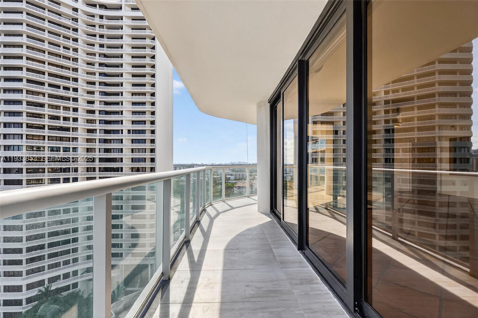 4000 Island Blvd # 1507