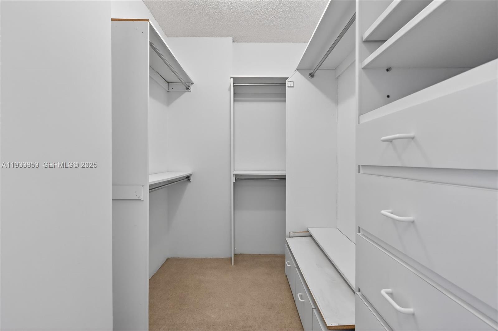 4000 Island Blvd # 1507