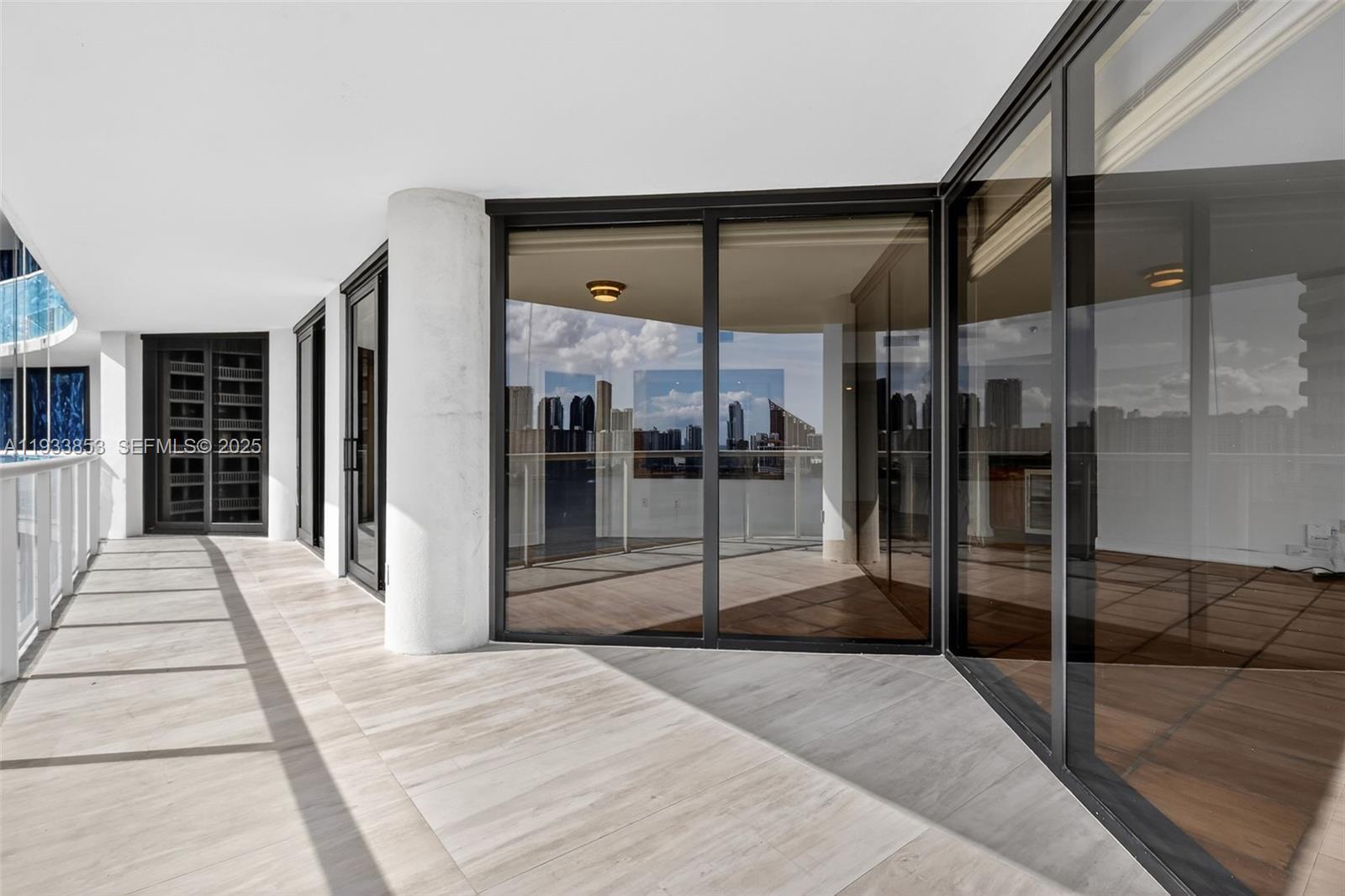 4000 Island Blvd # 1507