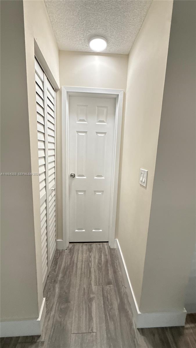 2935 NE 163rd St # 3P