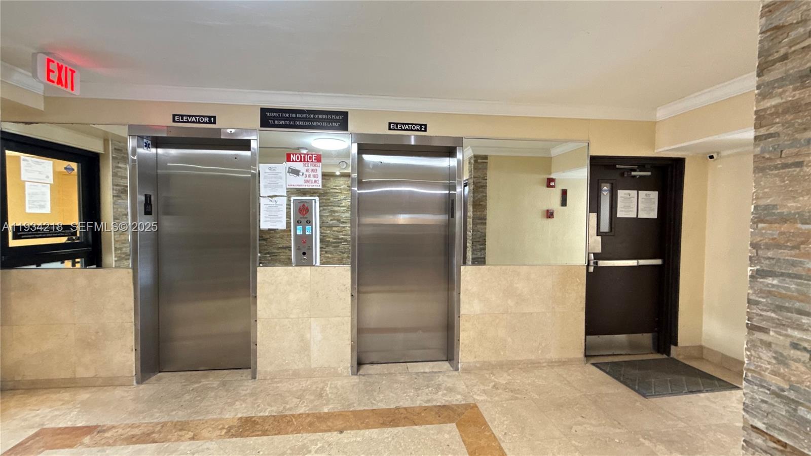 2935 NE 163rd St # 3P