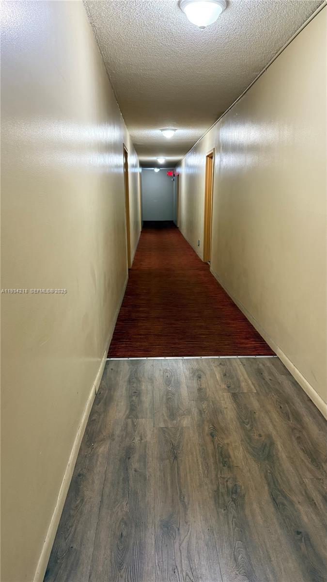 2935 NE 163rd St # 3P