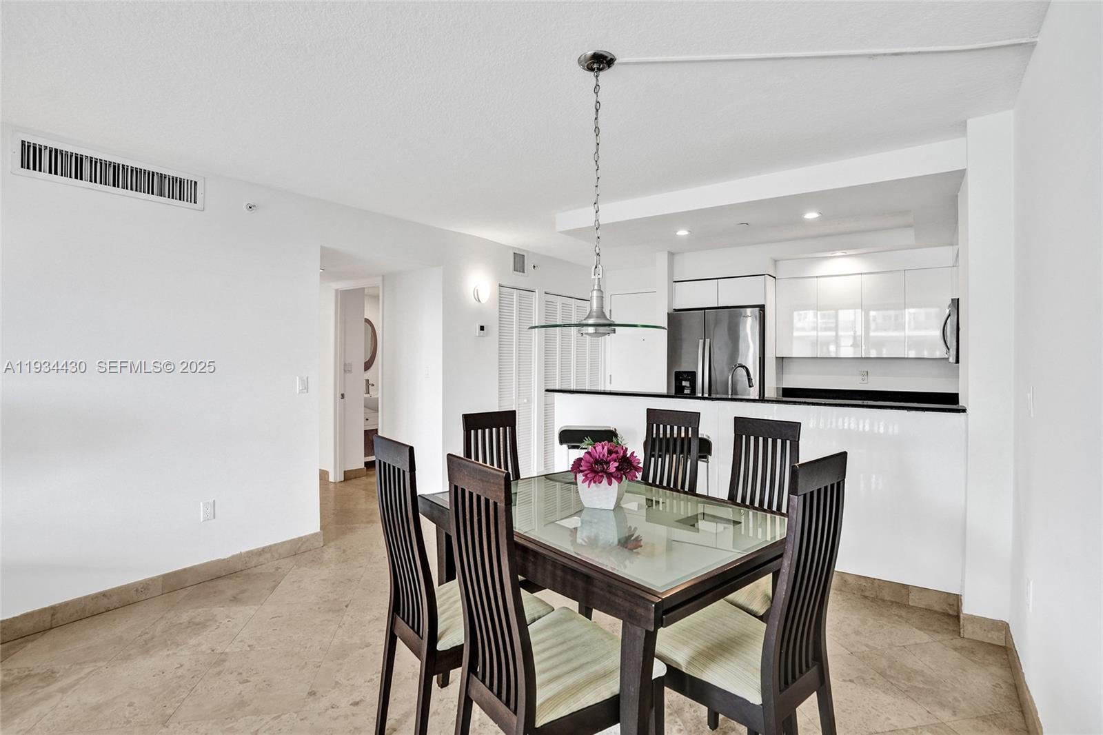 6917 Collins Ave # 503