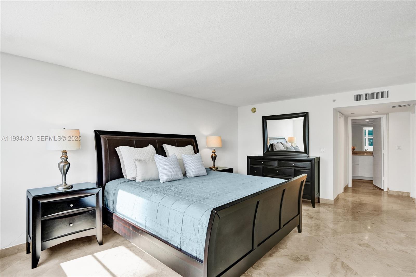 6917 Collins Ave # 503