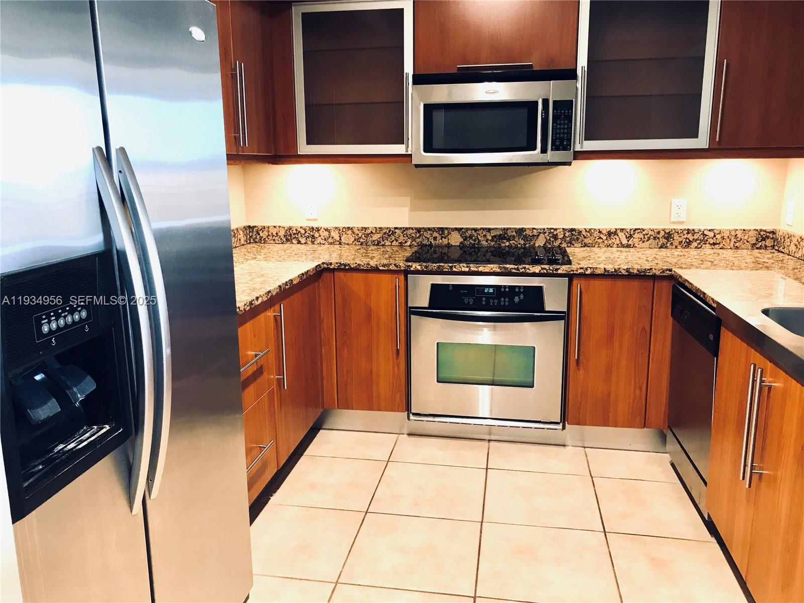 888 S Douglas Rd Unit: PH04