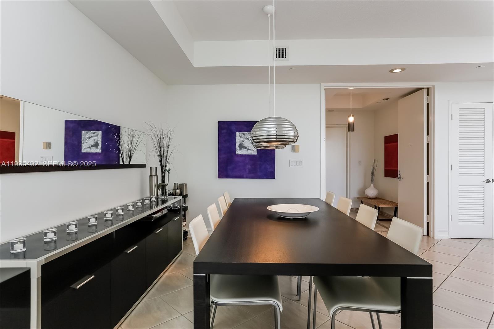 747 Crandon Blvd # 410